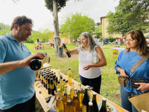 Comunita-biondiamica-Demeter-Emilia-Romagna-stand